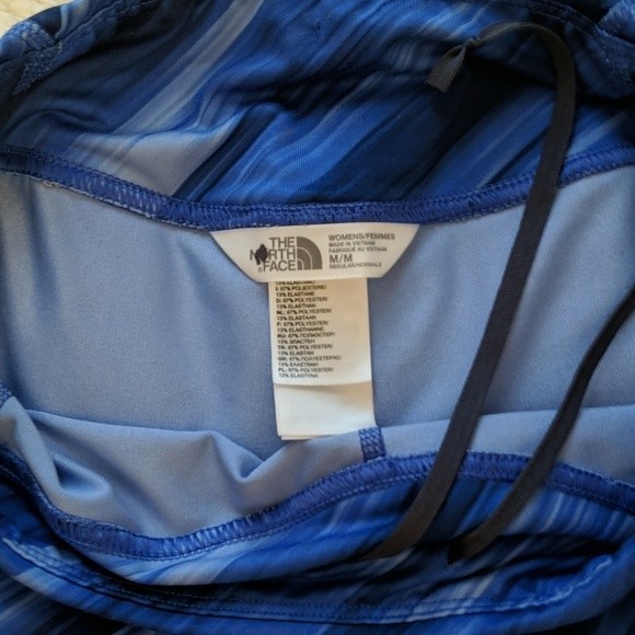 The North Face Blue Capri Workout Leggings Size Medium - Picture 3 of 7